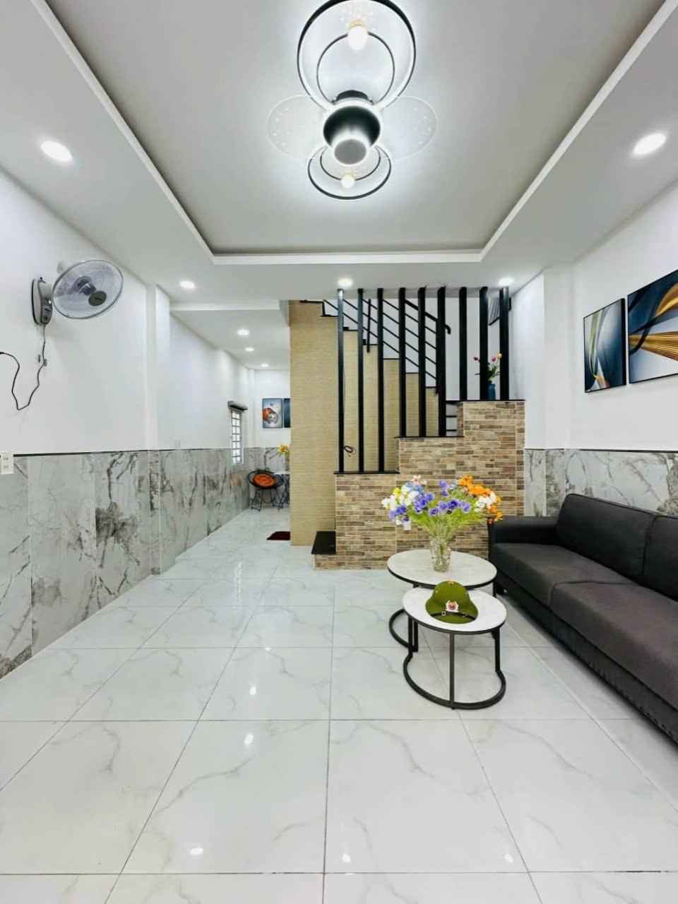 Nhà 2 tầng sàn 66m2, Lô góc – Thống Nhất QV - Ảnh 1